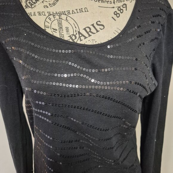 Sequin Top - Picture 2 of 8